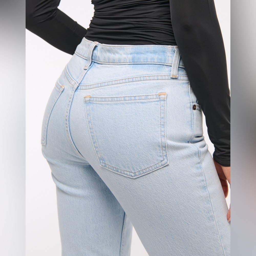 Abercrombie & Fitch The ‘90s Straight Mid Rise Light Marble Size 27|4R Jeans - Picture 6 of 10